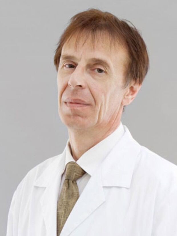 Doctor Orthopedic rheumatologist Васил