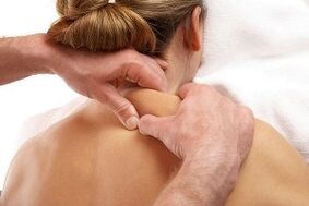 Massage for cervical spine osteochondrosis