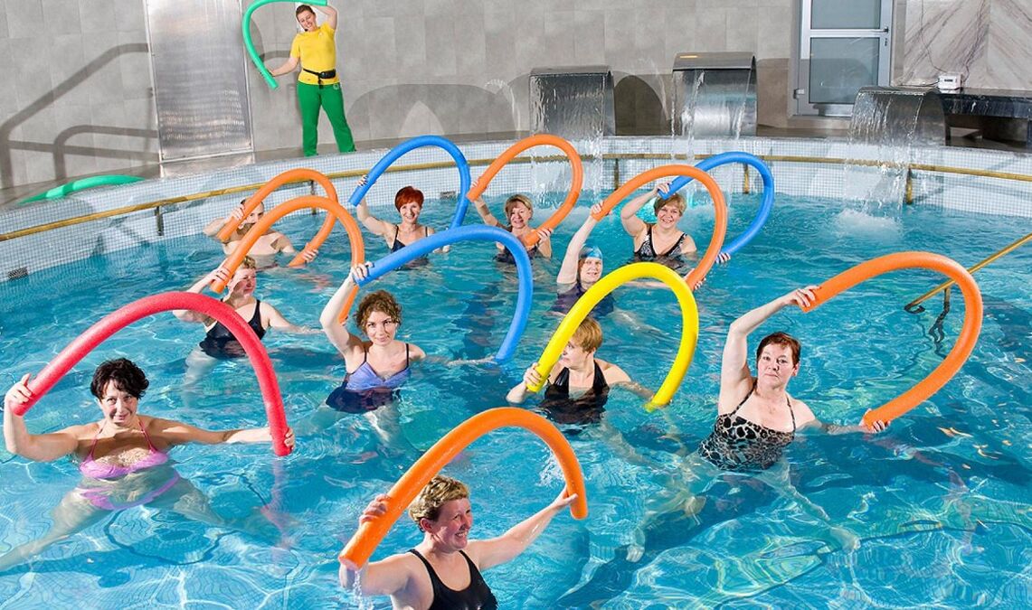 pool exercises with lumbar osteochondrosis